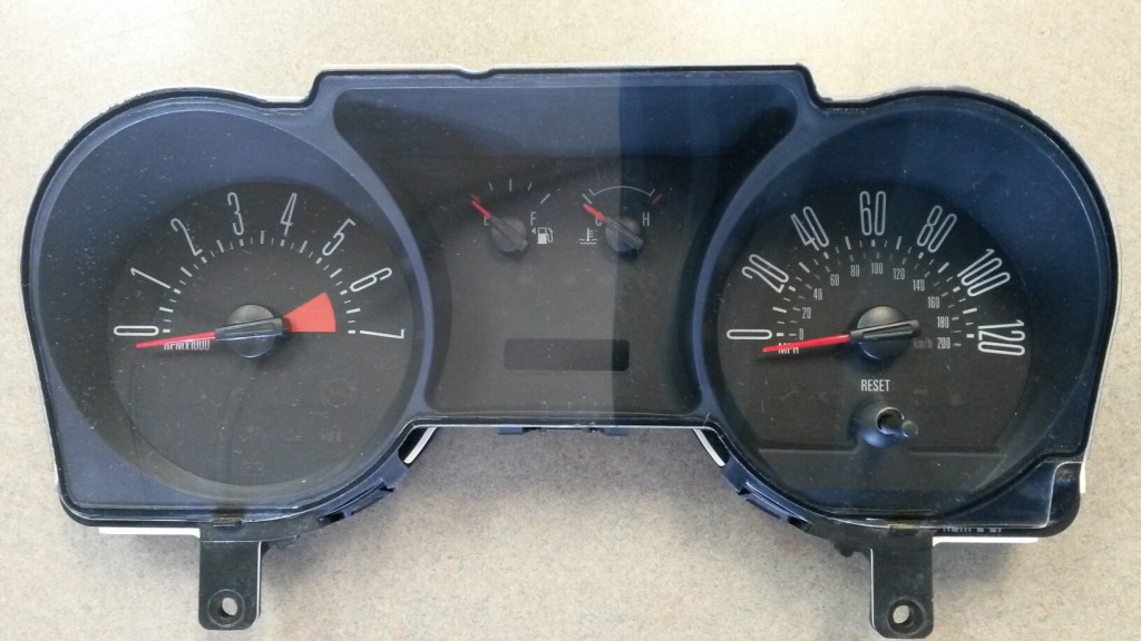 2005 Ford mustang gauge cluster problems #1